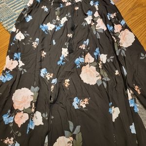 NWOT Torrid Skirt.